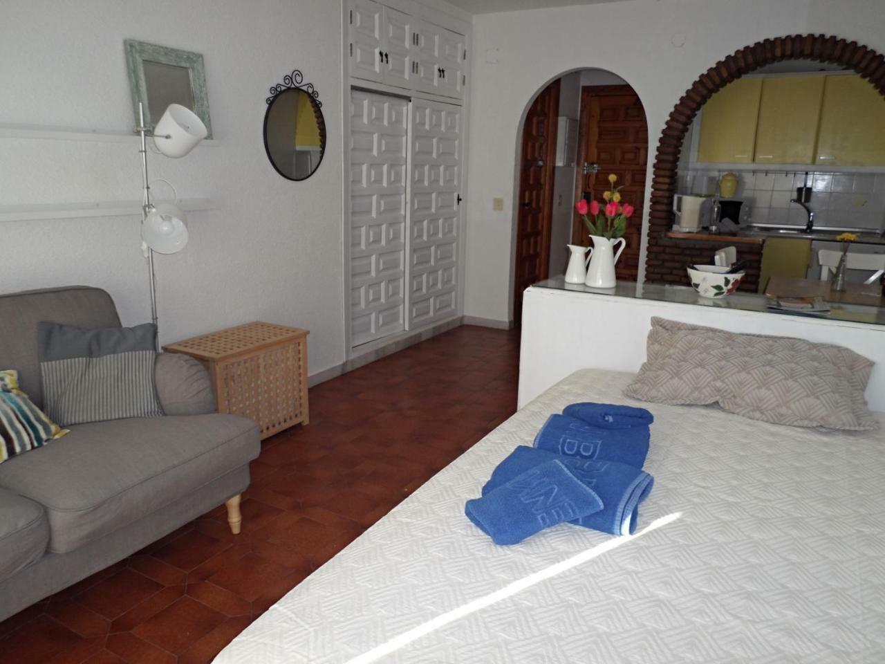 Palmeras 55 Menyber Apartamento Nerja Exterior foto